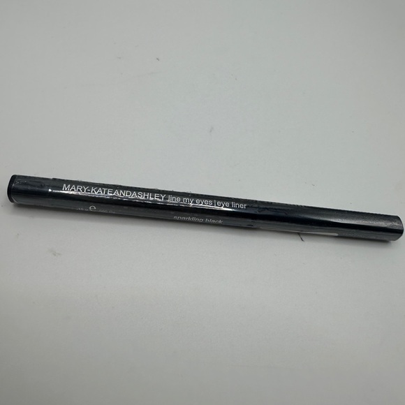 Mary-Kate Line My Eyes Eyeliner – Sparkling Black ✨🖤 - Picture 1 of 4